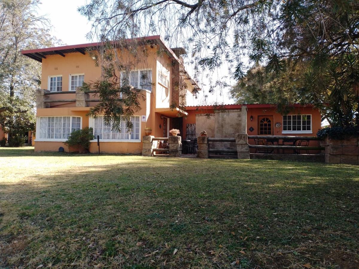 Anna Boeremeisie Guesthouse Бенони Екстериор снимка