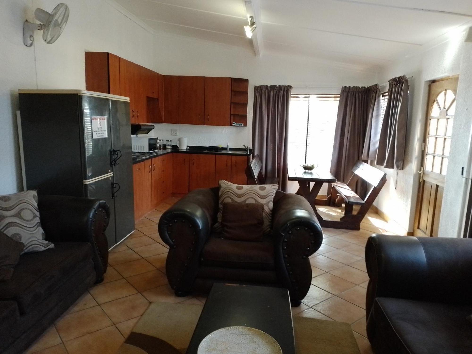Anna Boeremeisie Guesthouse Бенони Стая снимка